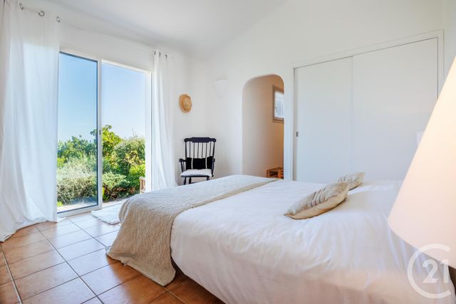 Maison à louer - 5 pièces - 200 m2 - Zonza - 201 - CORSE