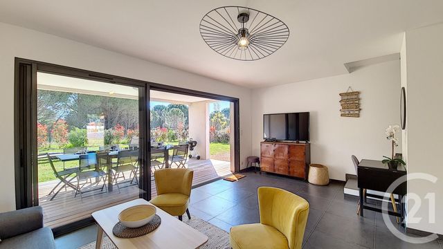 Maison à louer - 4 pièces - 101 m2 - Lecci - 201 - CORSE