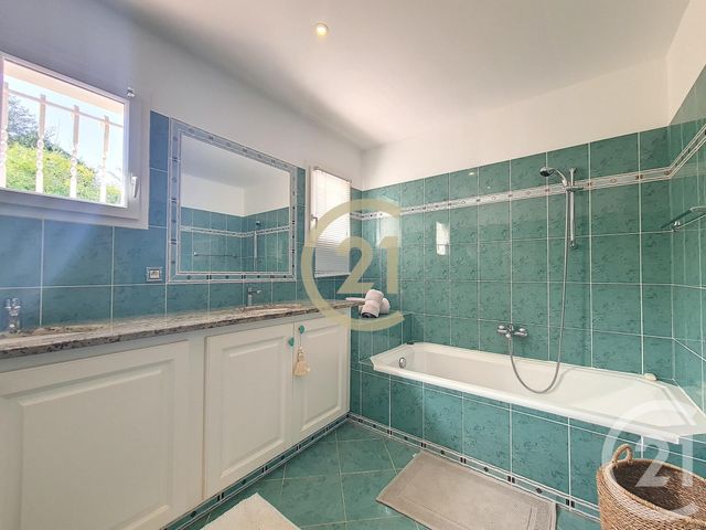 Maison à louer - 4 pièces - 125 m2 - Porto Vecchio - 201 - CORSE