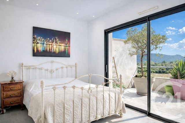 Appartement T4 &agrave; vendre - 4 pi&egrave;ces - 107,74 m2 - Porto Vecchio - 201 - CORSE