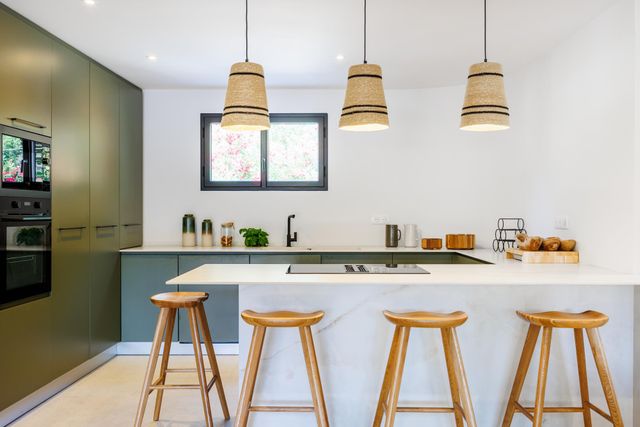 Maison à louer - 5 pièces - 150 m2 - Lecci - 201 - CORSE