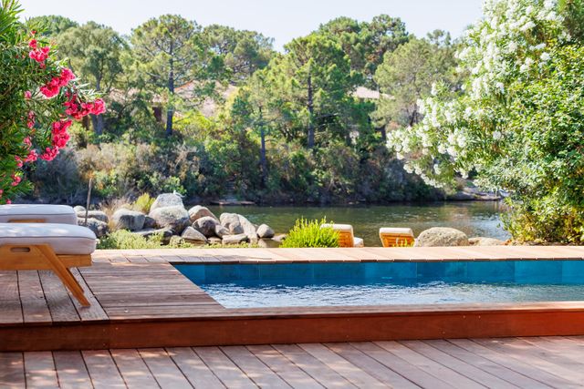 Maison à louer - 5 pièces - 150 m2 - Lecci - 201 - CORSE