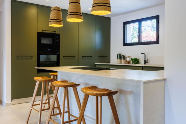 Maison à louer - 5 pièces - 150 m2 - Lecci - 201 - CORSE