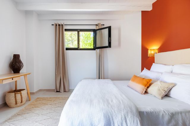 Maison à louer - 5 pièces - 150 m2 - Lecci - 201 - CORSE