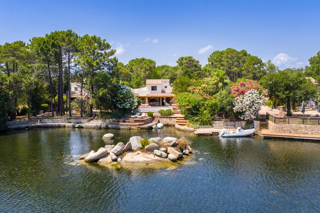 Maison à louer - 5 pièces - 150 m2 - Lecci - 201 - CORSE