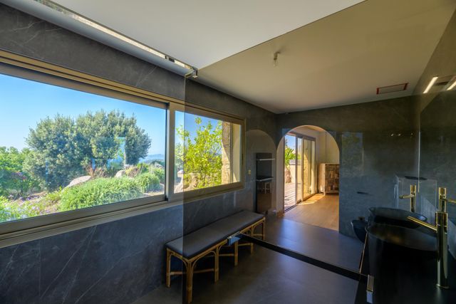 Maison à vendre - 4 pièces - 140 m2 - Porto Vecchio - 201 - CORSE