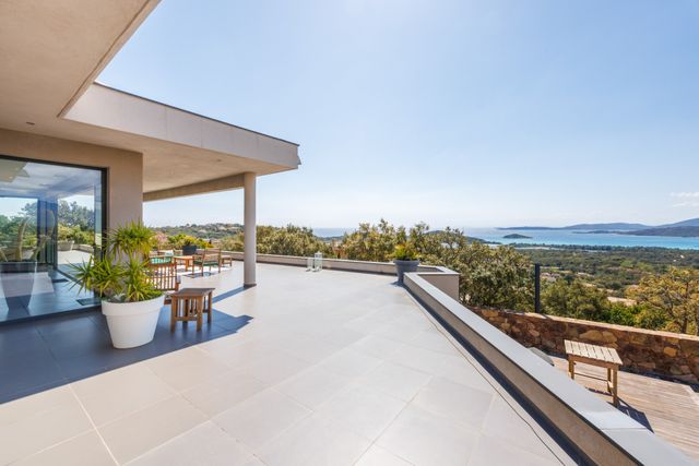 Maison à vendre - 10 pièces - 595 m2 - Zonza - 201 - CORSE