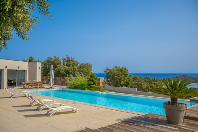 Maison à vendre - 10 pièces - 595 m2 - Zonza - 201 - CORSE