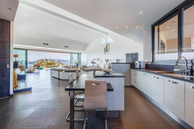 Maison à vendre - 10 pièces - 595 m2 - Zonza - 201 - CORSE