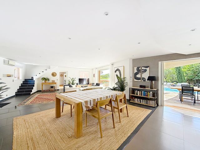 Maison à vendre - 6 pièces - 201 m2 - Porto Vecchio - 201 - CORSE