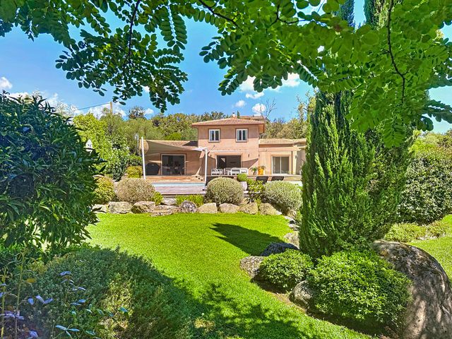 Maison à vendre - 6 pièces - 201 m2 - Porto Vecchio - 201 - CORSE