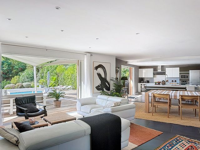 Maison à vendre - 6 pièces - 201 m2 - Porto Vecchio - 201 - CORSE