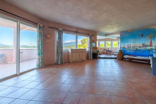 Maison &agrave; vendre - 10 pi&egrave;ces - 264 m2 - Porto Vecchio - 201 - CORSE