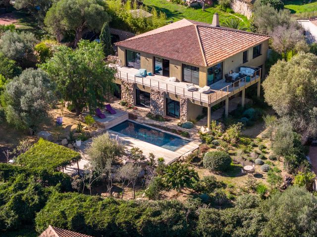 Maison à vendre - 8 pièces - 320 m2 - Zonza - 201 - CORSE