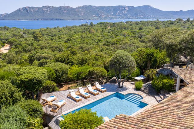 Maison à louer - 5 pièces - 162 m2 - Porto Vecchio - 201 - CORSE