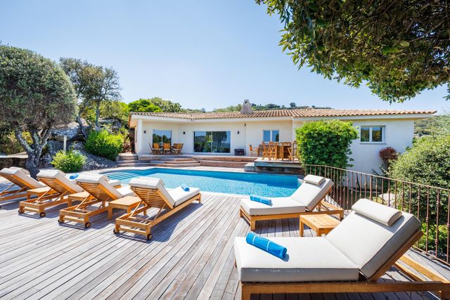 Maison à louer - 5 pièces - 162 m2 - Porto Vecchio - 201 - CORSE