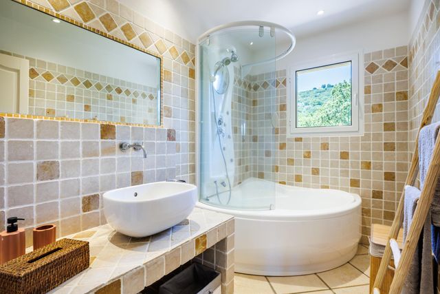 Maison à louer - 5 pièces - 162 m2 - Porto Vecchio - 201 - CORSE