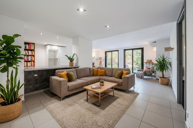 Maison à vendre - 10 pièces - 319,38 m2 - Porto Vecchio - 201 - CORSE