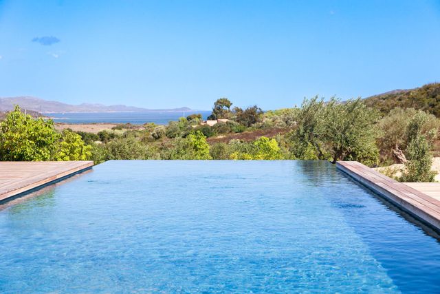 Maison à louer - 7 pièces - 450 m2 - Bonifacio - 201 - CORSE