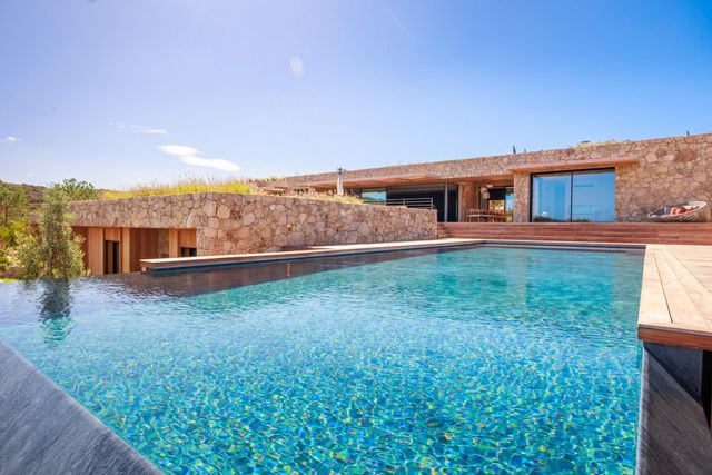 Maison à louer - 7 pièces - 450 m2 - Bonifacio - 201 - CORSE