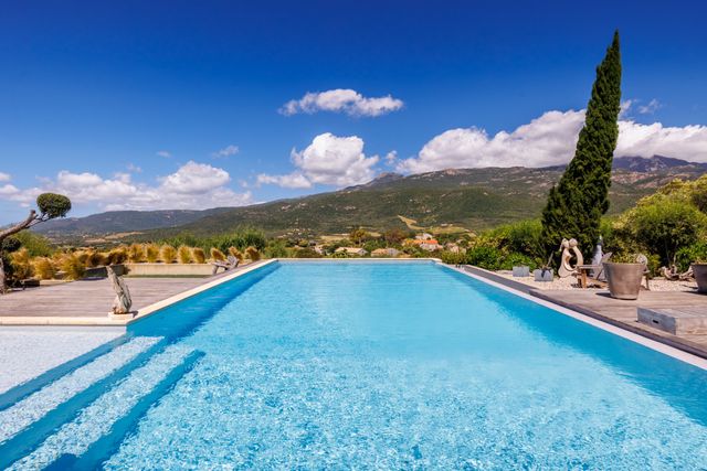 Maison &agrave; vendre - 6 pi&egrave;ces - 226,71 m2 - Figari - 201 - CORSE