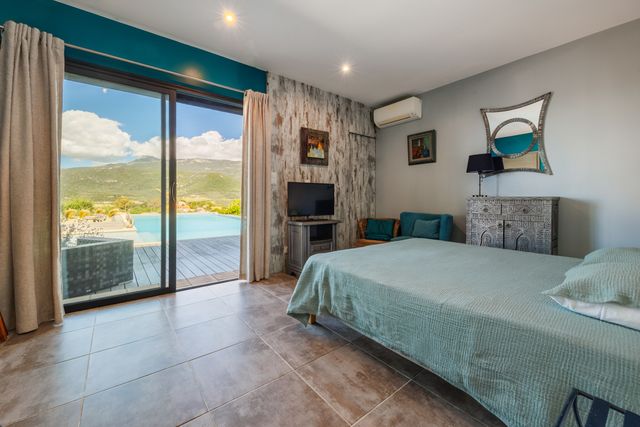 Maison &agrave; vendre - 6 pi&egrave;ces - 226,71 m2 - Figari - 201 - CORSE