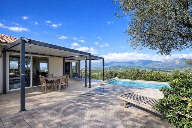 Maison &agrave; vendre - 6 pi&egrave;ces - 130,36 m2 - Porto Vecchio - 201 - CORSE
