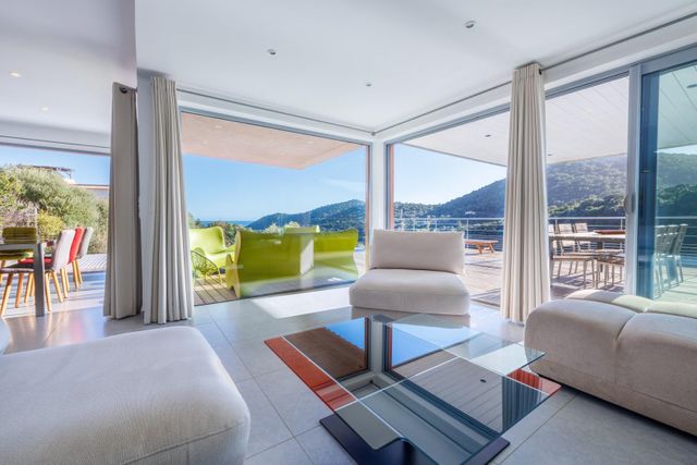 Maison à vendre - 5 pièces - 205,97 m2 - Ste Lucie De Porto Vecchio - 201 - CORSE