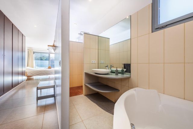 Maison à vendre - 5 pièces - 205,97 m2 - Ste Lucie De Porto Vecchio - 201 - CORSE