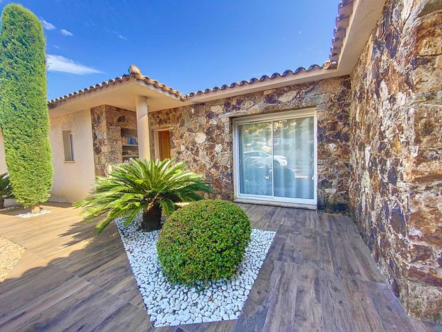 Maison &agrave; vendre - 10 pi&egrave;ces - 296,24 m2 - Porto Vecchio - 201 - CORSE