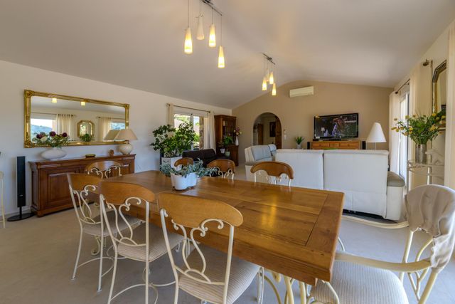 Maison &agrave; vendre - 10 pi&egrave;ces - 296,24 m2 - Porto Vecchio - 201 - CORSE