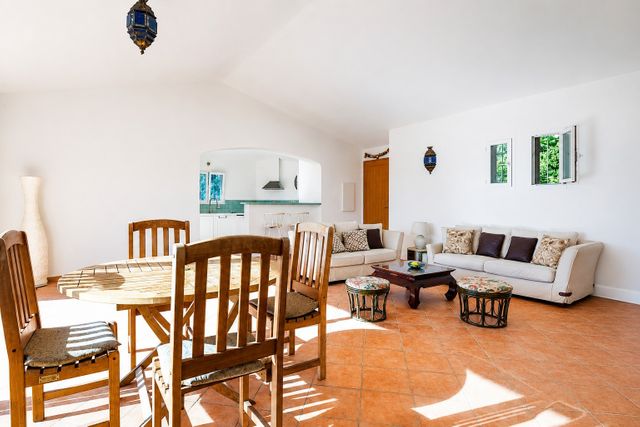 Maison &agrave; vendre - 7 pi&egrave;ces - 219 m2 - Lecci - 201 - CORSE