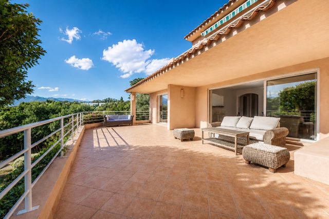 Maison &agrave; vendre - 7 pi&egrave;ces - 219 m2 - Lecci - 201 - CORSE