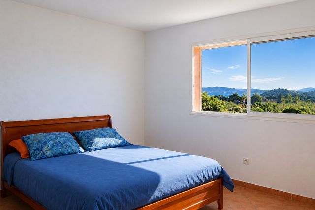 Maison &agrave; vendre - 7 pi&egrave;ces - 219 m2 - Lecci - 201 - CORSE