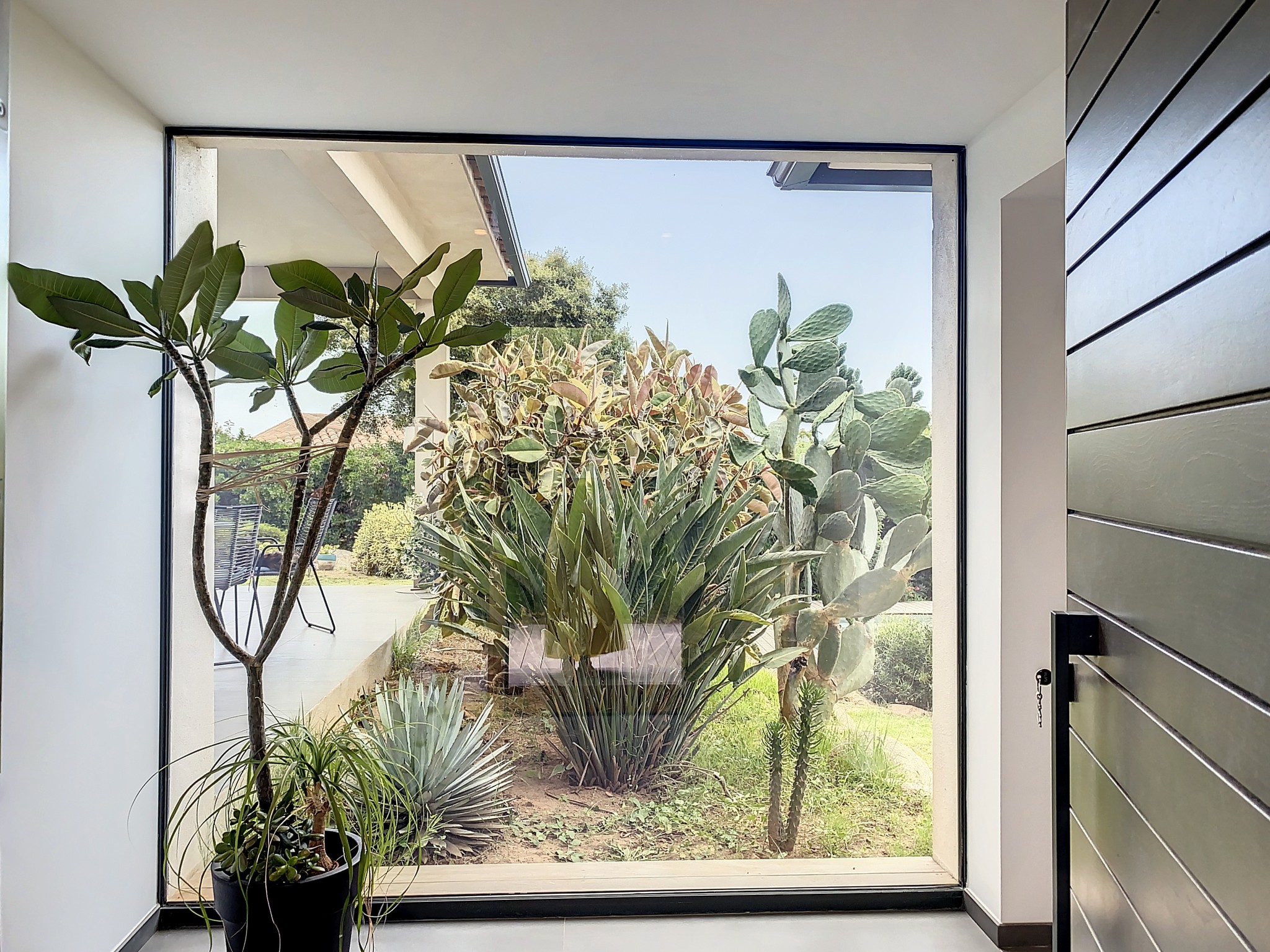 maison  - ZONZA- 201