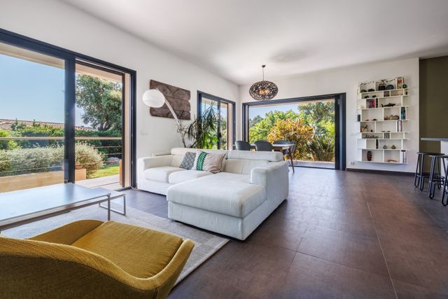 Maison &agrave; vendre - 4 pi&egrave;ces - 135 m2 - Zonza - 201 - CORSE