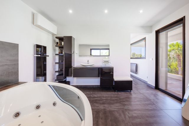 Maison &agrave; vendre - 8 pi&egrave;ces - 257,97 m2 - Zonza - 201 - CORSE