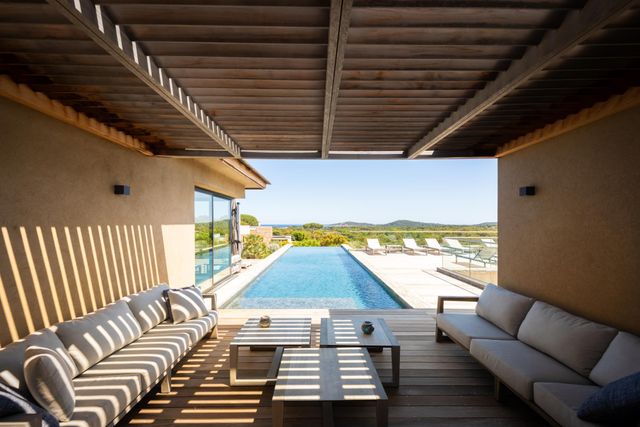 Maison à louer - 7 pièces - 350 m2 - Zonza - 201 - CORSE