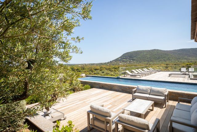 Maison à louer - 7 pièces - 350 m2 - Zonza - 201 - CORSE