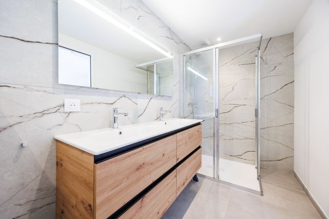 Maison à vendre - 6 pièces - 246 m2 - Lecci - 201 - CORSE