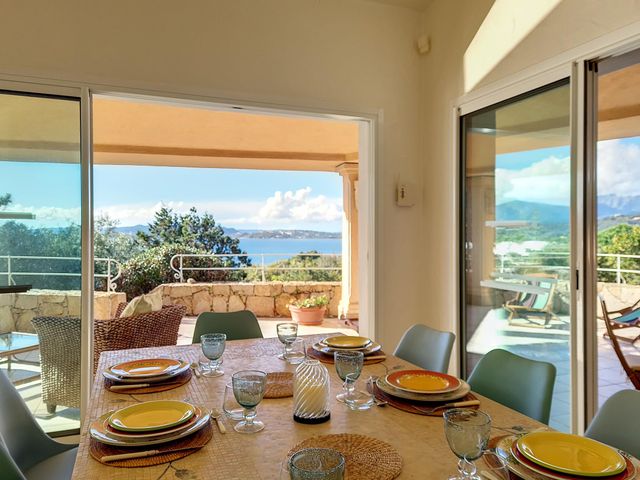 Maison à louer - 7 pièces - 250 m2 - Lecci - 201 - CORSE