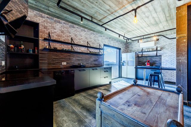 Maison à vendre - 6 pièces - 230 m2 - Lecci - 201 - CORSE