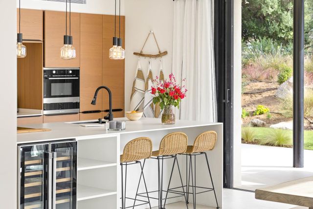 Maison à louer - 6 pièces - 250 m2 - Zonza - 201 - CORSE