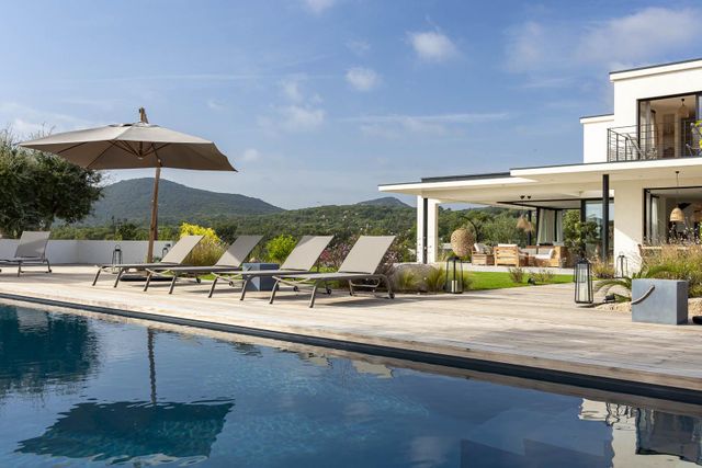 Maison à louer - 6 pièces - 250 m2 - Zonza - 201 - CORSE