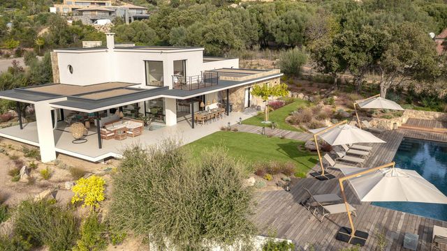 Maison à louer - 6 pièces - 250 m2 - Zonza - 201 - CORSE