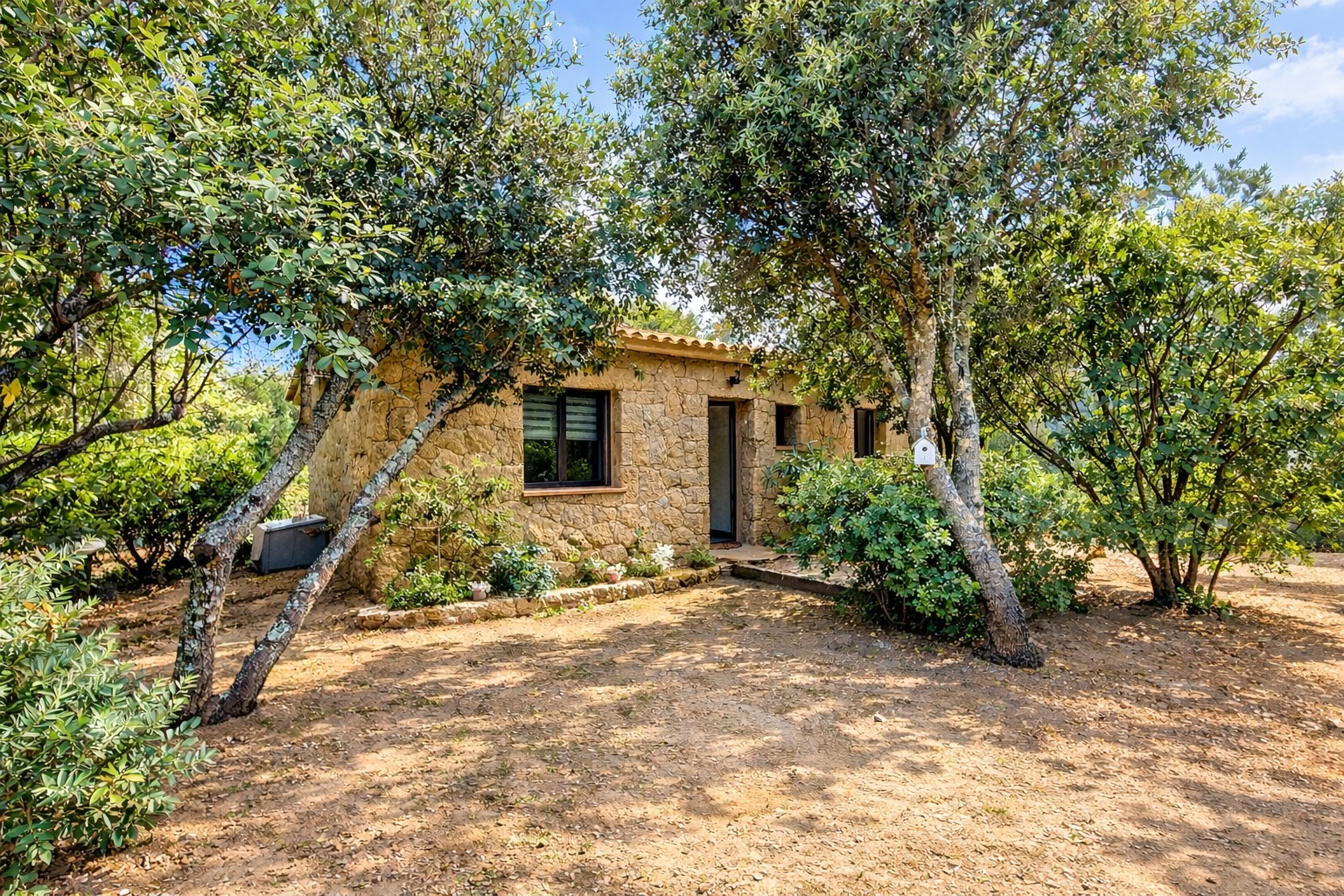 maison  - LECCI- 201