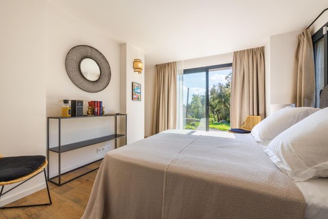 Maison à louer - 5 pièces - 190 m2 - Zonza - 201 - CORSE