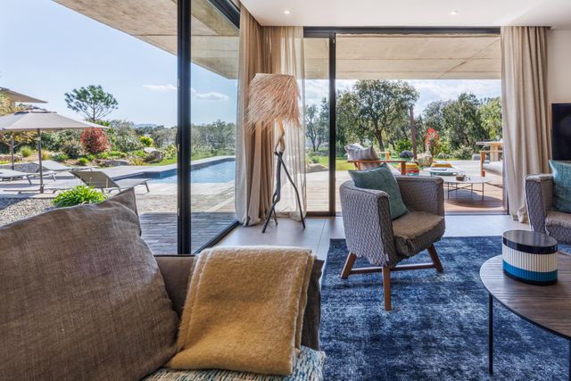 Maison à louer - 5 pièces - 190 m2 - Zonza - 201 - CORSE