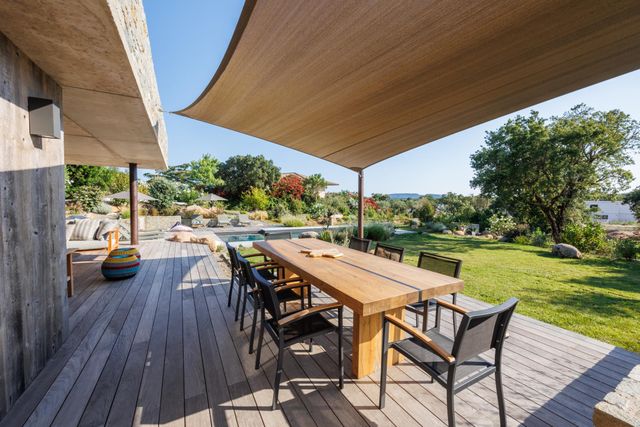 Maison à louer - 5 pièces - 190 m2 - Zonza - 201 - CORSE