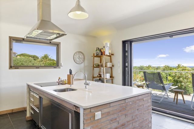 Maison à louer - 6 pièces - 200 m2 - Zonza - 201 - CORSE